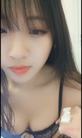 美胸粉逼激情艳舞勾引啪啪狠狠爆操