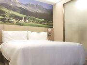 高质量外围女神超级甜美可爱女生有恋爱的感觉