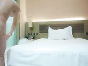 约甜美小姐姐加钟继续操镜头前深喉骑乘后入02