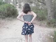 艳阳假日 我们忍不住在屋顶沙发上展示激烈性爱