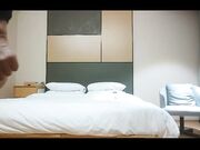 包臀裙肉丝这妹子好骚 手指猛扣骚穴 多种姿势爆操