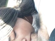 九零后大学生小曼和干爹自驾游干爹看上去有50多还喜欢各种场合玩