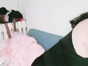 36E巨乳女仆脱下内裤掰穴超肥穴骚逼