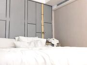 说话超嗲D罩杯极品外围萌妹张开双腿舔粉穴