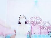 小伙子和女友啪啪做爱最后还自慰很是淫荡