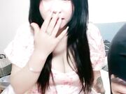 长发美少妇被猥琐男无套后入巨乳乱颤乳头