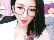 36岁阿姨被叔叔舔的魂儿都飞了