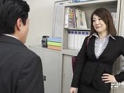 美痴女～好色女的極品腰～ – 雨音わかな