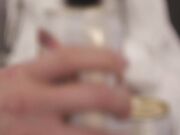 我要待在家里 因为我说我不在家 但你会这么做的1