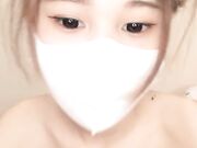 清纯少女玩弄淫穴抽插坐骑大屌上位