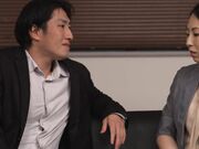 我无法忘记我讨厌的那个人用他的臀部的方式 岡西友美1