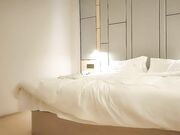 3500网约极品外围女神后入啪啪还要吮手指