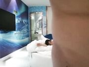 约黑丝少妇啪啪穿上情趣装女仆装口交抽插