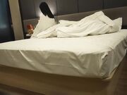 冈本龟田一郎约甜美嫩妹认真的舔屌后入插太深