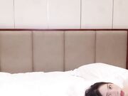 牙套小姐姐看似乖巧却很骚淫穴早早流水02