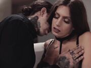 美腿黑丝气质人妖和纹身帅哥接吻撸管掰开屁股毒龙屁眼舔湿了在啪啪