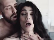 火爆身材人妖JJ硬起来被型男玩做猛男身上不停扭动屁股操屁眼疯狂抽插