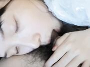 喜欢吃J8的清纯大学生眼镜妹媛媛与男友啪啪自拍