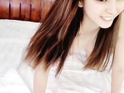 长发女神初下海不断刺激男主大鸡巴飞快暴力深插