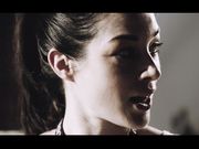 Pussy Posse 更衣室里三个舔阴户的骚妇