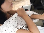 喷血推荐 开车到野外和漂亮美眉啪啪啪玩野战干前尿一泡