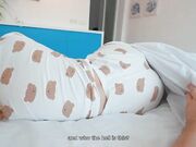 我把我的继妹误认为是俱乐部里的一个陌生人 然后狠狠地操了她一顿