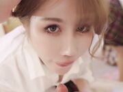 淫荡学妹旋转木马帮我高潮