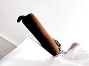 气质小骚货 户外试衣间诱惑 太卡转战盲人按摩 躺着揉捏柰子 让技师在旁边