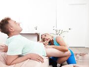 热情室友被我喷射全身