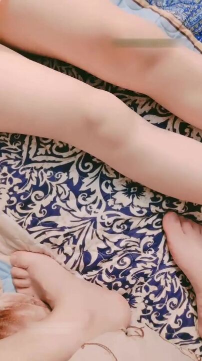 攻速拉满让小妹妹体验极致的快乐，嗲声嗲气呻吟诱人