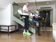 包养有孩子又有老公的水手制服大吊奶人妻不草乳夹跳蛋鞭打SM捆绑吊起来搞穴