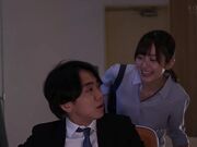 每天工作8个小时 每天晚上给顾客试吃 俘获他们的胃和身体 青空ひかり 2