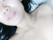 中年小夫妻 卧室中居家操逼 带套不敏感一顿爆操猛如虎 花样角度打桩