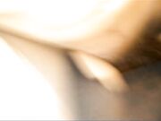 戴着匪帽把极品黑丝妹用胶带捆绑在椅子上然后用电动道具搞她再撕破黑丝剪破衣服