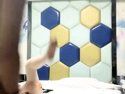 喜欢被舔逼小骚货 骑脸舌头狂舔 双腿夹着脑袋 69姿势深喉 骑乘位爆操美臀