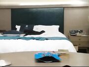 网约私下兼职援交的美女汽车销售员酒店啪啪 高跟靴紧身牛仔裤超性感