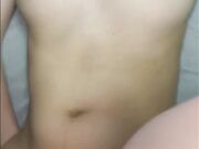 大一母狗主动约宿舍激战