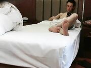 新人酒店偷拍设备好隐蔽 漂亮小姐姐白皙美臀正对 啪啪插入太紧了