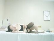 足浴店勾搭的少妇 下午相约开房 黑丝舔穴 啪啪时干出大姨妈来了继续作战真疯狂