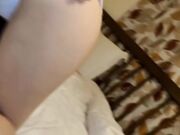 了保住未来的生活 目的是为了还清 我们却变得甜蜜