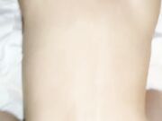 在窗边爱爱不知道会被偷看，撅着大屁屁被无套输出，差点内射口爆吃精