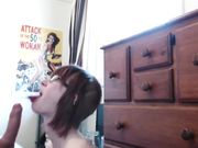 眼睛学生妹含住了大屌