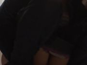 商场厕拍系列 几个妹子好像发现了被偷拍又不敢确定，只敢偷偷的喵一下