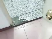 后入猛草大屁股前面插着嘴