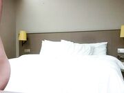 170CM细腰大长腿，翘起屁股随便玩，扛起美腿爆草，美女很配合