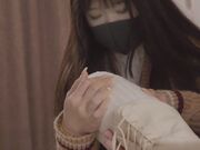 一日女友爱的肉体少女租出自己被黑屌内射中出淫靡精液灌满蜜壶