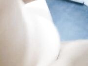 专业勾搭良家的大神商场勾搭身材不错的售货员到卫生间偷情啪啪 后入白嫩美臀