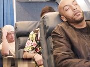 飞机上的淫荡3P 高空做爱