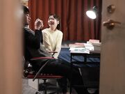 G罩杯OL在30天禁欲后的觉醒2