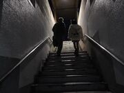 对地下文化系少女下药调教并粗暴侵1